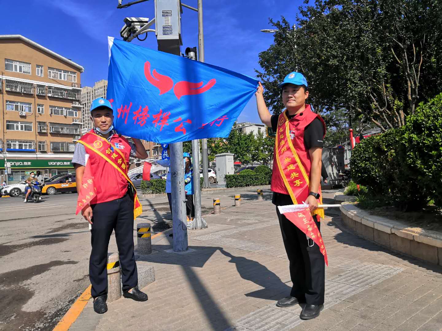 <strong>我的小逼逼痒痒想让你的大鸡巴操我免费小视频</strong>